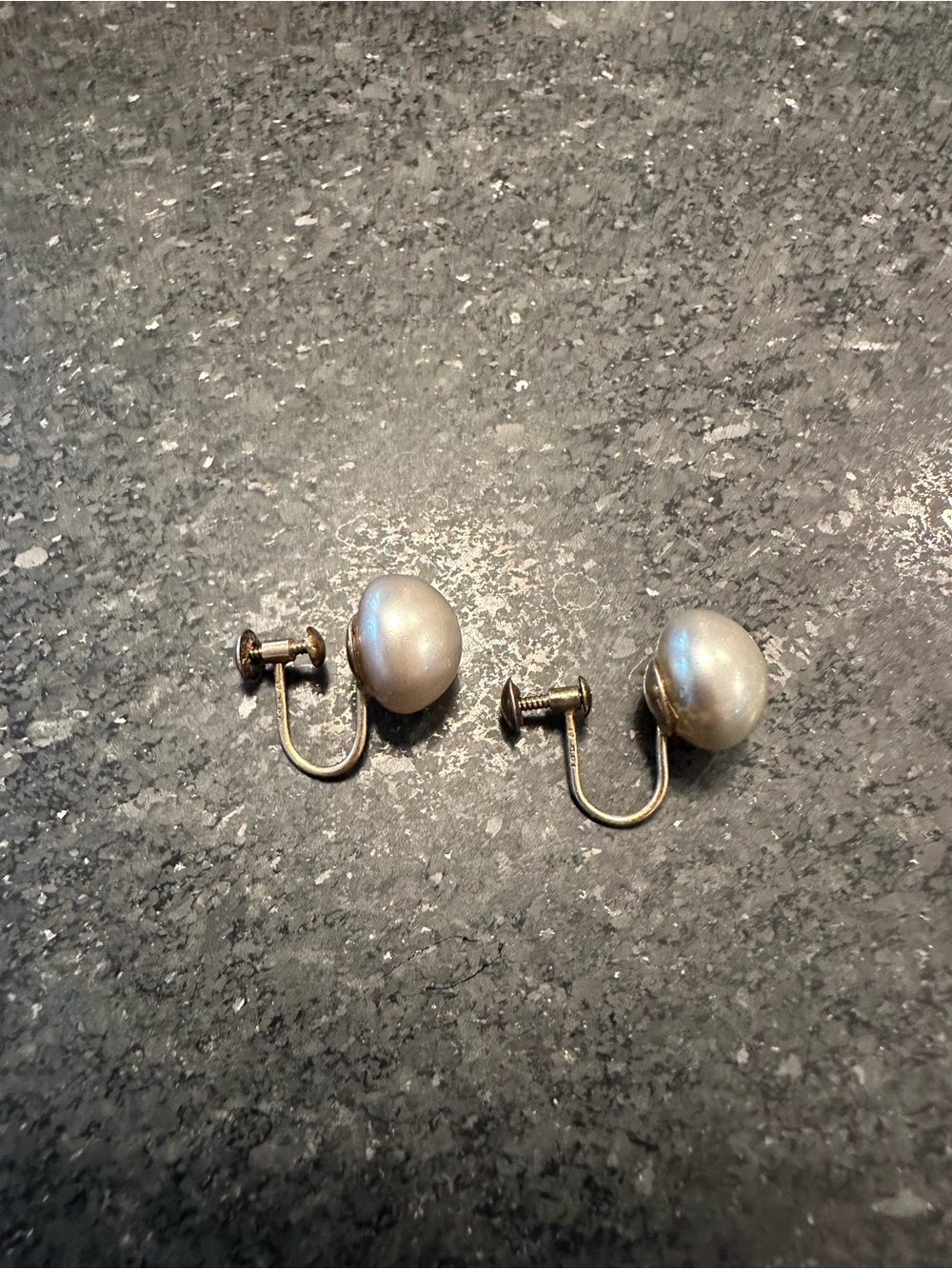 Vintage 10k Gold Pearl Screw-Back Earrings